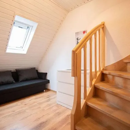 بوتيل Huebner Comfortable Holiday